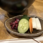 蒲焼 うなよし - お新香。