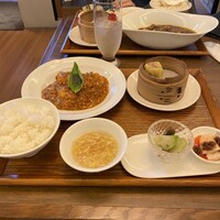 正宗広東私房菜サワダ 梅田エスト店 -  正宗広東私房菜サワダ 梅田エスト店 -