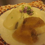 日本料理 晴山 - バイ貝、賀茂茄子　胡麻クリームで