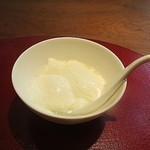 齋華 - 中国古来製法の杏仁豆腐