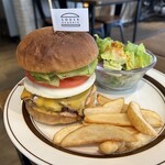 ルイス クラシック - ベーコンチーズメルトバーガー＋エッグ！