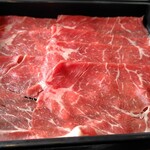 涮涮鍋壽喜燒Dontei 小山店 - 特選牛ロース、、赤身が美味しい年頃になりました…