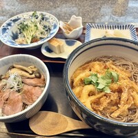 ダイナミックキッチン＆バー 響 カレッタ汐留店  - 
