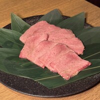お肉屋 けいすけ 三男坊 - 