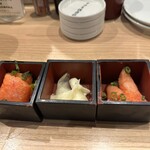 魚の店 オカモ倶楽部 - お通し