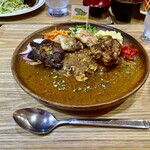 キッチン あずま - ワニ♡＆チキン♡Ｗスパイスカレー♡