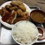 丸二食堂 - フライ盛合