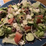 ギリシャ料理 KAZE NO KURA - ヤギチーズのサラダ