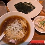 らーめん芝浜 - 朝ラー（醤油）、高級海苔トッピング