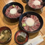 あか牛丼いわさき - 
