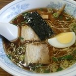 明宝らうめん西来 - しょうゆラーメン５８０円