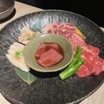 黒毛和牛焼肉 薩摩 牛の蔵 赤坂店 - 