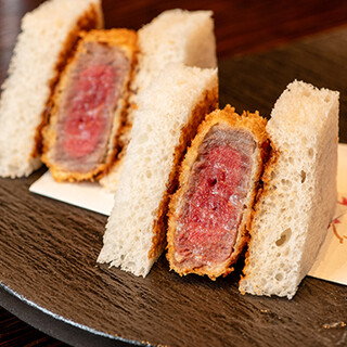 ぜいたくが詰まった「カツサンド」で、上質な体験の続きを