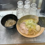 覆麺 智 - 青森産助宗鱈の寒風干し出汁のつけそば、ネック、味玉
