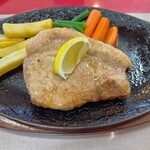 グリルあらの - まごころ豚のポークソテー