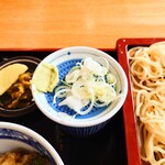 やぶ善 - 薬味も蕎麦と同じ。