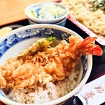 やぶ善 - 風味も食感も楽しめるサイズの海老。