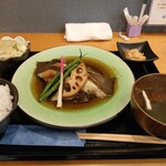 割烹食堂 かいね - 子持ちなめた鰈煮（なめたかれいに）定食　1480円