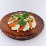 TATEYAMA BASE - 【カプレーゼ】花畑牧場のモッツァレラチーズと房総産トマトのカプレーゼ