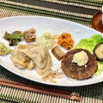 農縁cafeピア - 料理写真:玄米ごはんが切れていたので玄米餅になりました