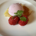 シェ ロアンヌ - 