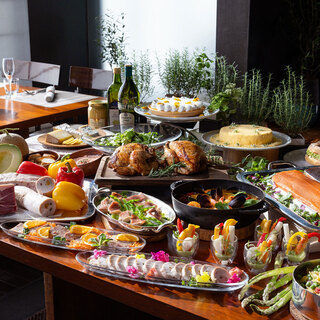 人気のランチビュッフェ