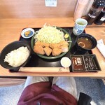 とんかつ とん太みに - ヒレかつ定食のＭ(170グラム)