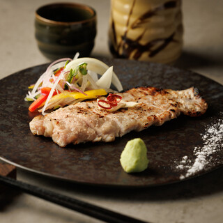 北海道・日高四元『神威豚ロース塩麹グリル』