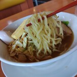 幸楽苑 - 麺リフト