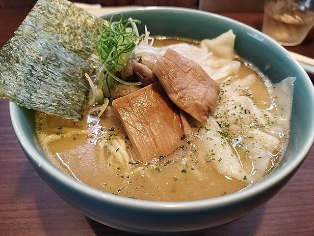 『オペレーション不備多し。貝出汁というより鶏白湯。』by JW-JMAP : 麺彩 餞-hanamuke- - 木場/ラーメン [食べログ]