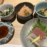 全席個室 じぶんどき - 本日のおまかせおばんざい3種と刺盛り