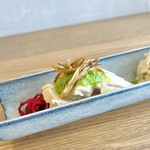 放鬆 - 蒸し鶏 葱と青山椒のソース