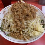 ラーメン二郎 - ラーメン小 900円、野菜増し、にんにく増し、脂マシマシ！