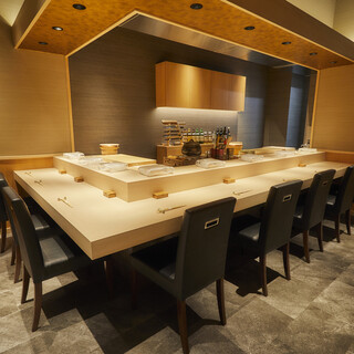 洗練された和の空間で至福の時間を