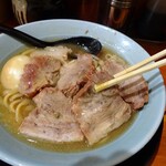 ラーメン 盛太郎 - チャーシュー麺1,100円（野菜マシマシ、薄味）