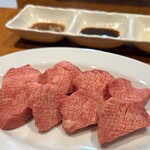 焼肉やっちゃん - 