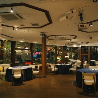 バンケット会場
                                          112名様まで