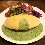 チャコールバル ジュ - オムライスジェノベーゼソース