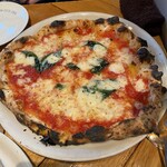 pizza marumo - マルゲリータ　　　1870円　Margherita