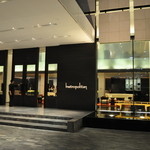 METROPOLITAN BY COMO - 