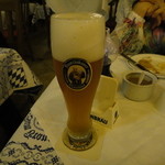 ZUM FRANZISKANER - もちろんビールはフランツィスカーナーのヴァイツェン