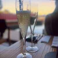 The lounge on the water - 