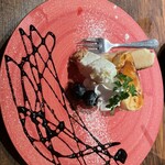 馬刺しと焼き鳥 グルマン三年坂 - 