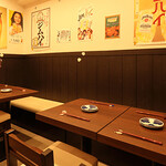 焼き鳥 とりぞう - テーブル