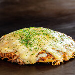 鉄ぱん屋 弁兵衛 - 料理写真:チーズスペシャル