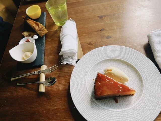Moliere Cafe 降っても晴れても （モリエールカフェ