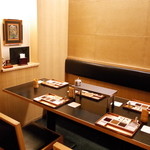 Roku Hara - 6名用テーブル席（半個室）