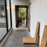 bonieu - 3階の店内への入口