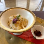 トゥ・ラ・ジョア イズム - 