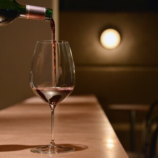 ワイン好き必見のボトル持ち込み1本500円